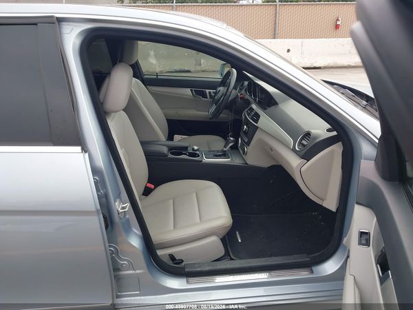 2013 MERCEDES-BENZ C 250 SPORT