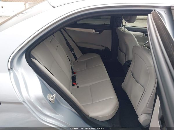 2013 MERCEDES-BENZ C 250 SPORT