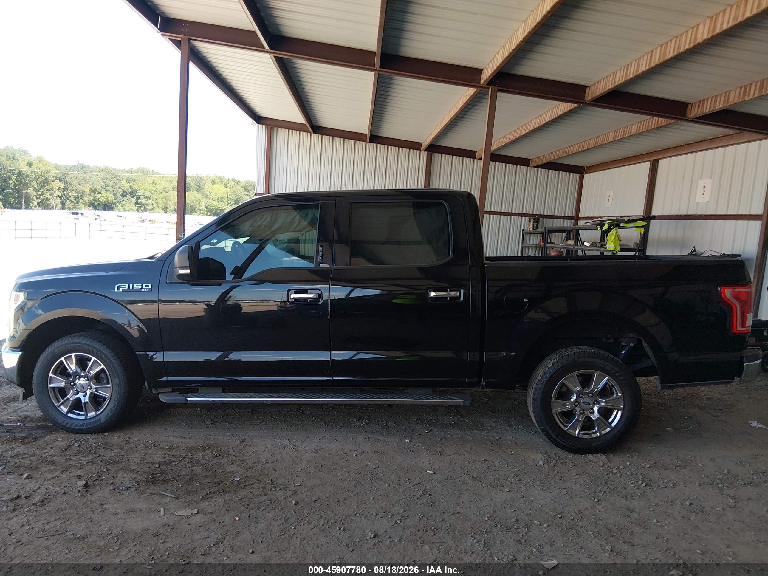 2017 FORD F-150 XLT