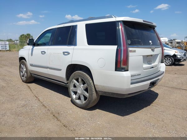 2016 CADILLAC ESCALADE PLATINUM