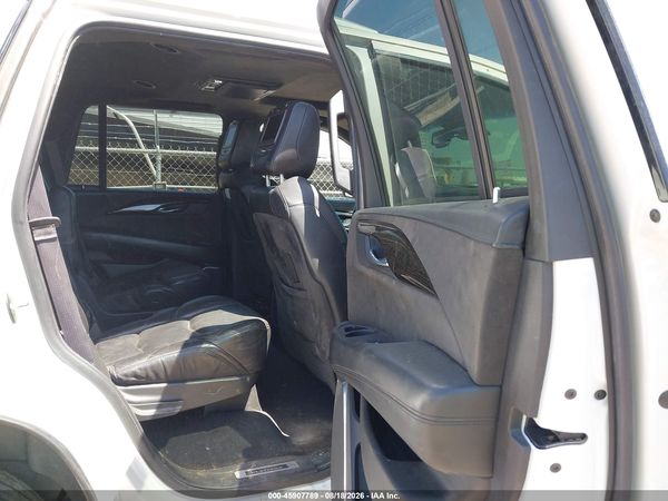 2016 CADILLAC ESCALADE PLATINUM