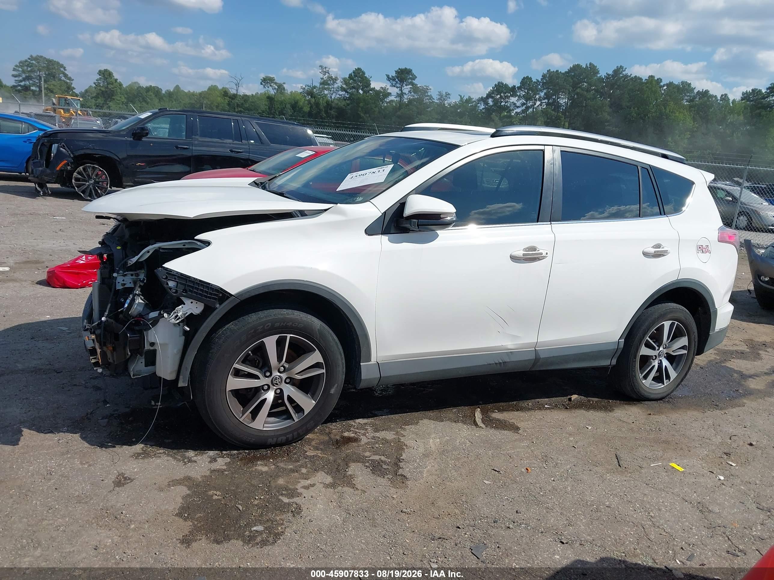 2017 TOYOTA RAV4 XLE