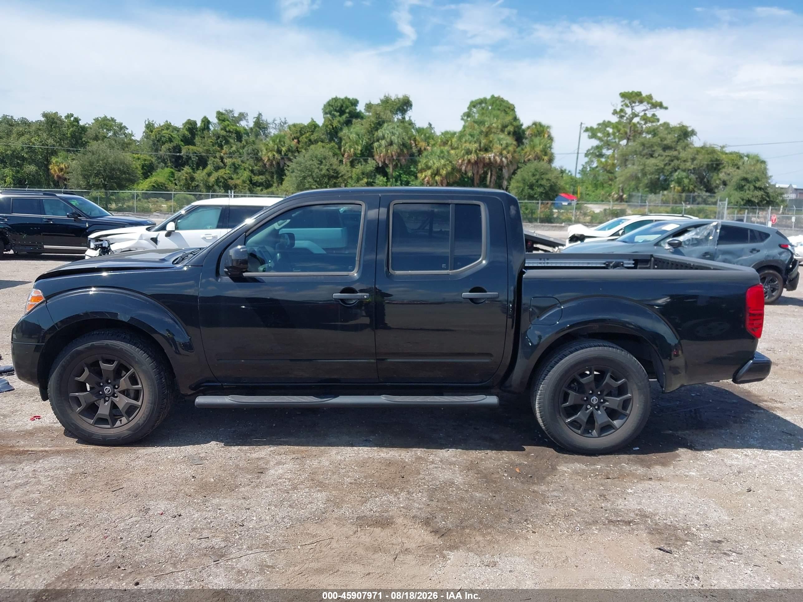 2021 NISSAN FRONTIER SV 4X2