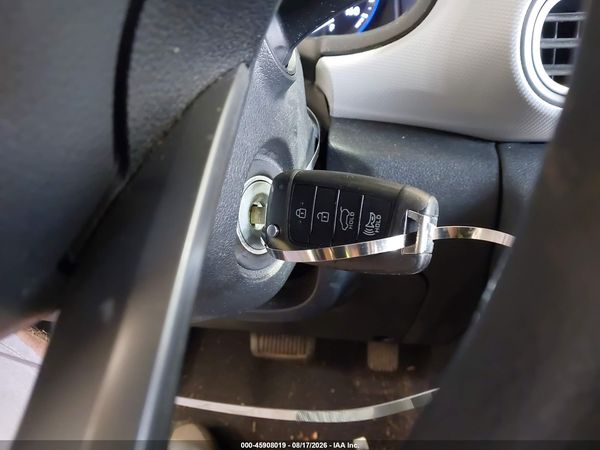 2020 HYUNDAI KONA SE