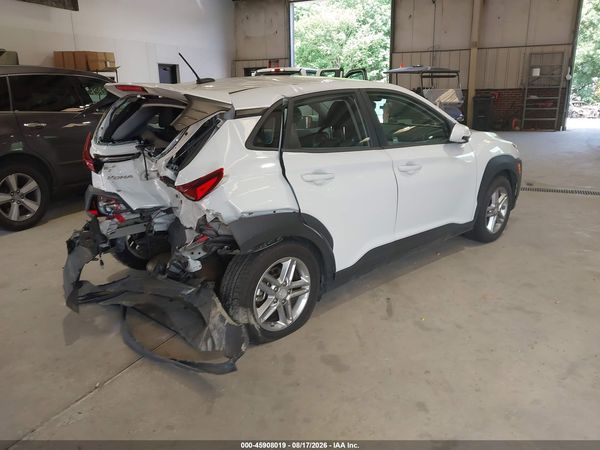 2020 HYUNDAI KONA SE