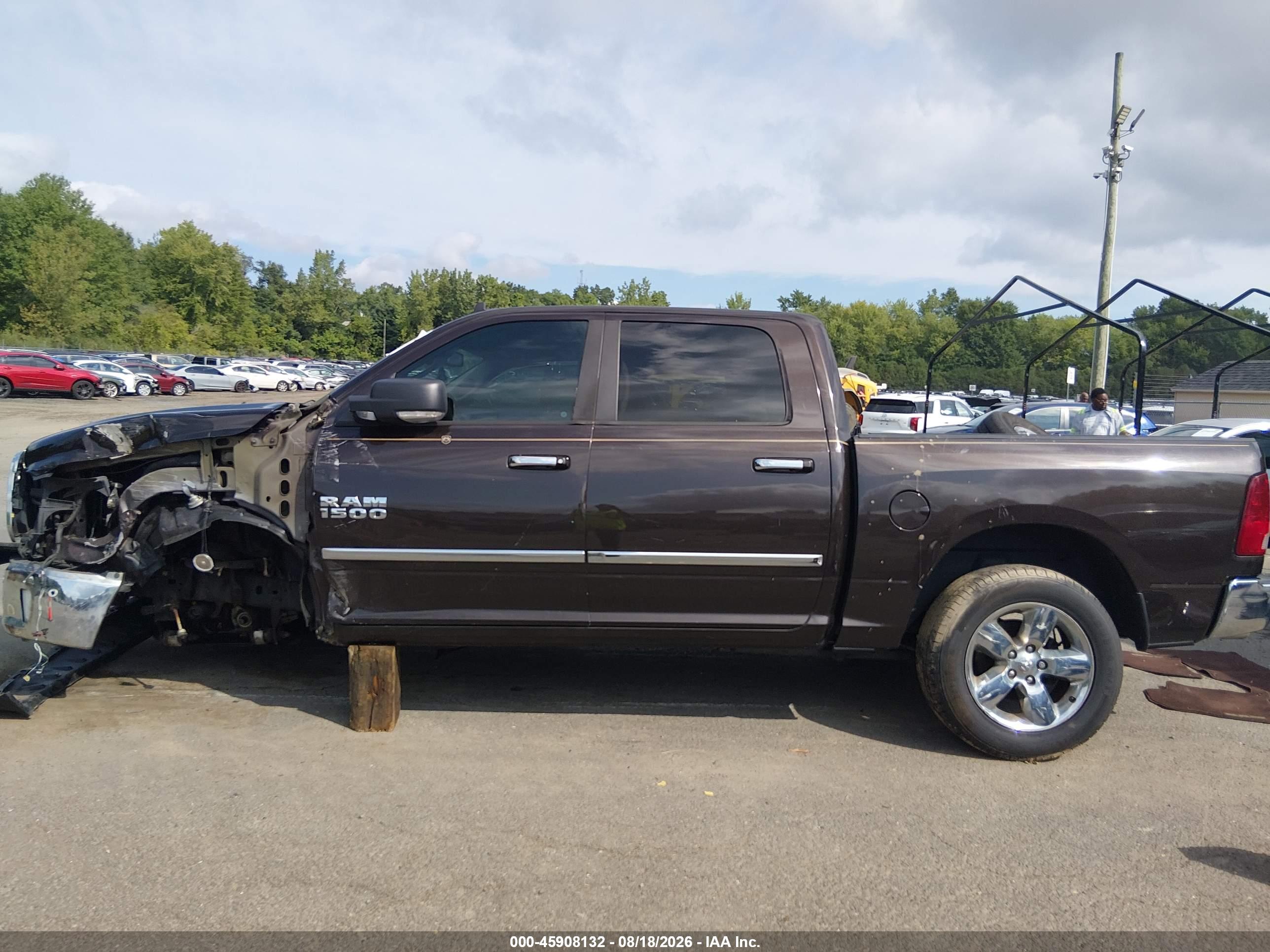 2016 RAM 1500 BIG HORN