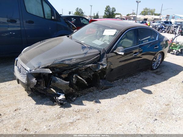 2022 INFINITI Q50 LUXE AWD