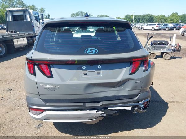 2025 HYUNDAI TUCSON SE