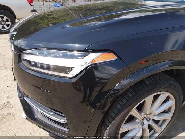 2016 VOLVO XC90 T6 MOMENTUM