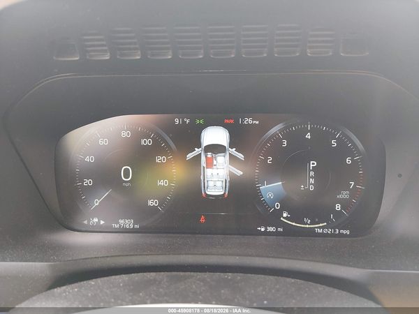 2016 VOLVO XC90 T6 MOMENTUM