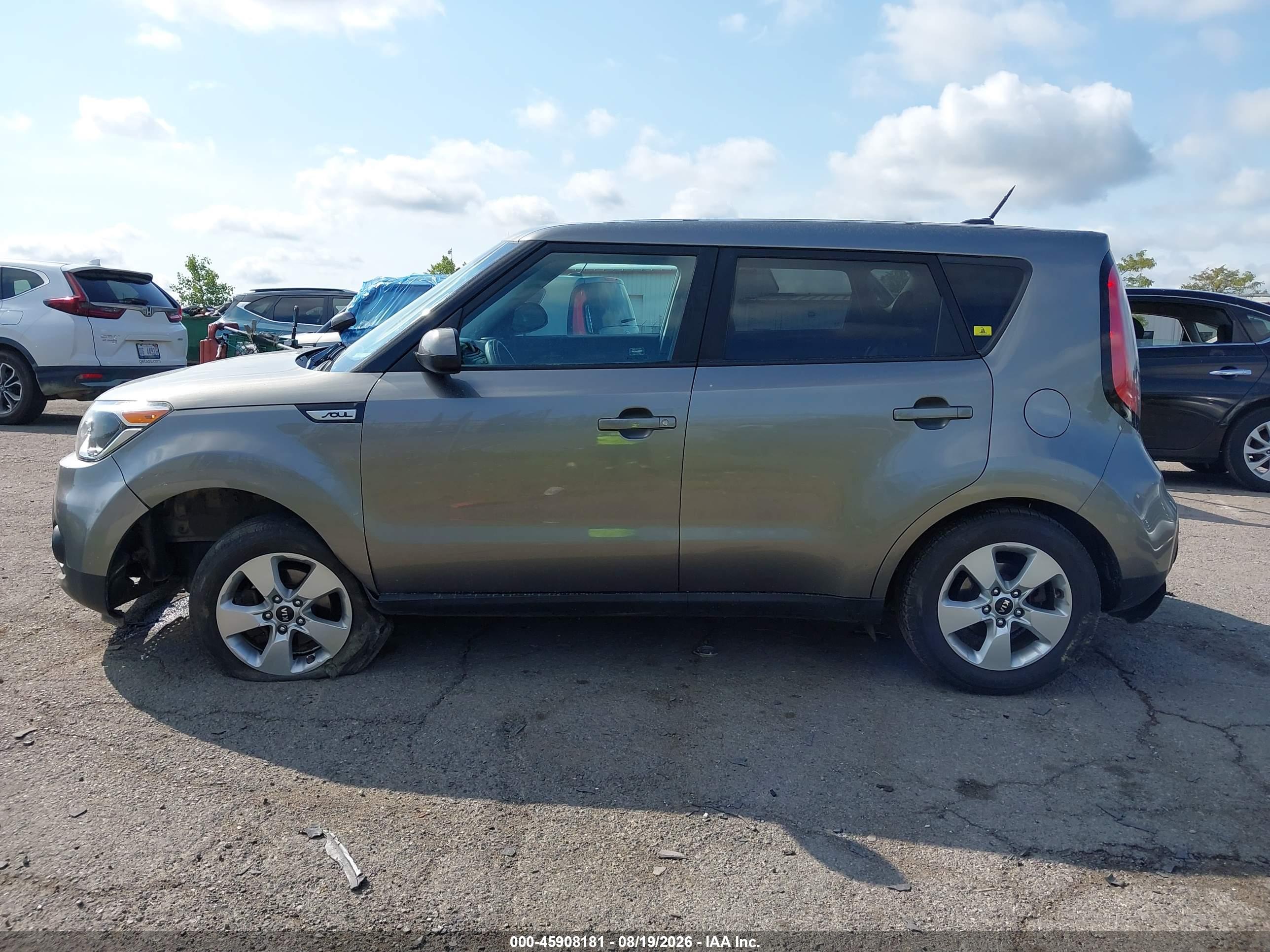 2017 KIA SOUL Base