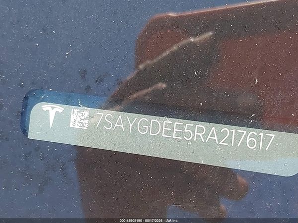2024 TESLA MODEL Y