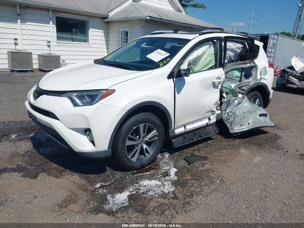 2016 TOYOTA RAV4 XLE