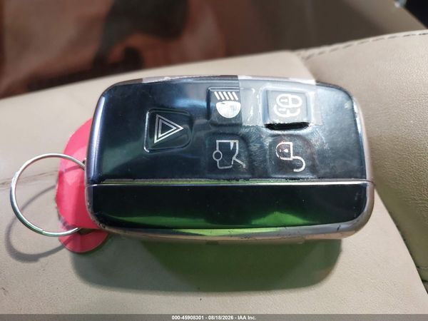 2014 LAND ROVER LR2 HSE LUX