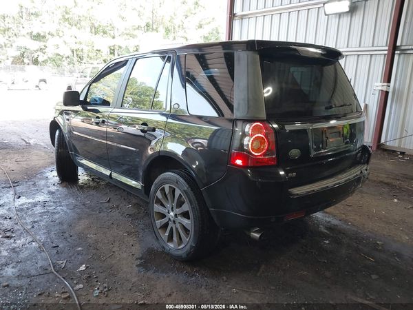 2014 LAND ROVER LR2 HSE LUX