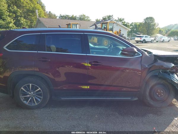 2019 TOYOTA HIGHLANDER XLE