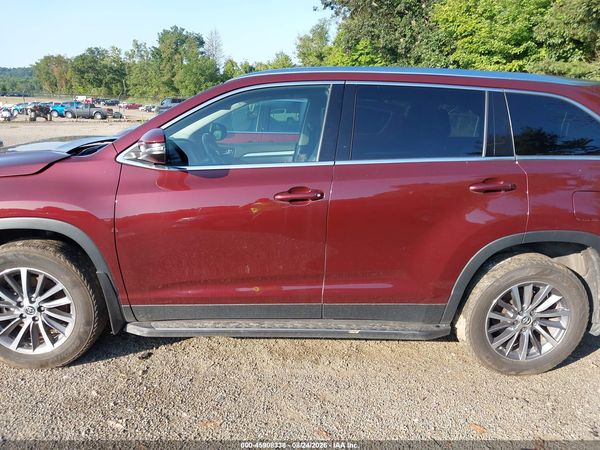2019 TOYOTA HIGHLANDER XLE