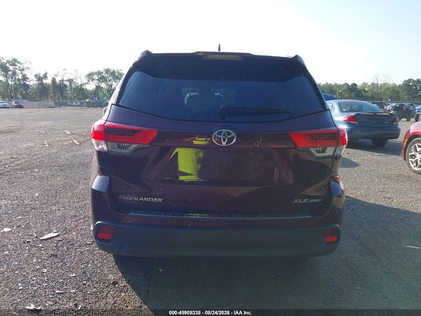 2019 TOYOTA HIGHLANDER XLE