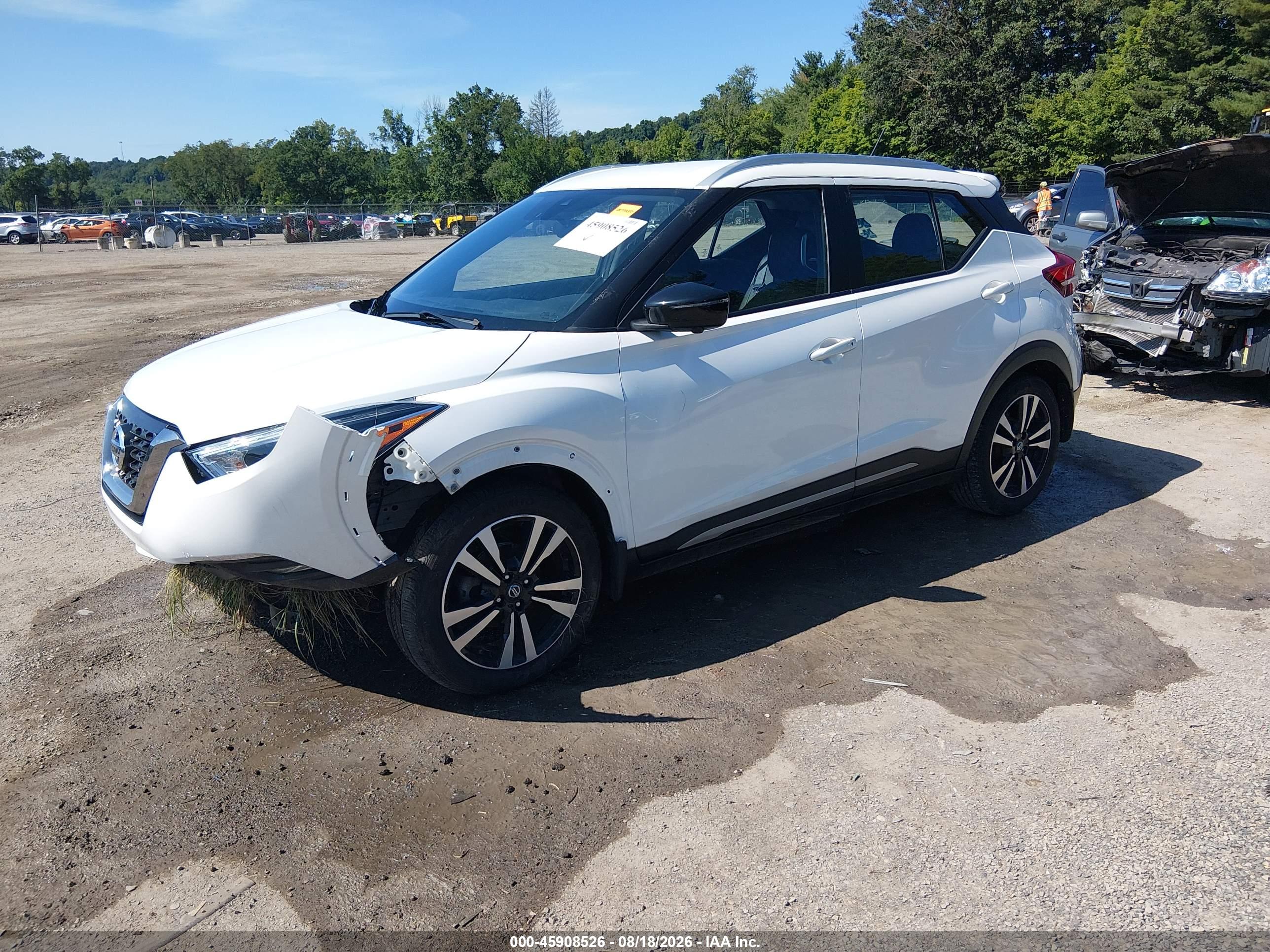 2020 NISSAN KICKS SR XTRONIC CVT — I2