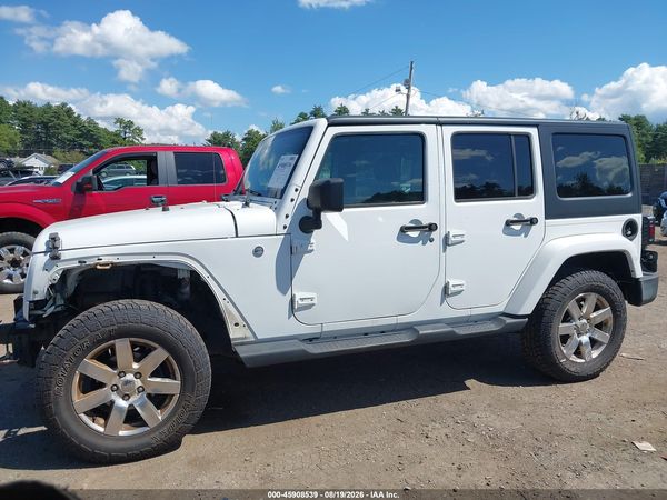 2017 JEEP WRANGLER UNLIMITED SAHARA 4X4