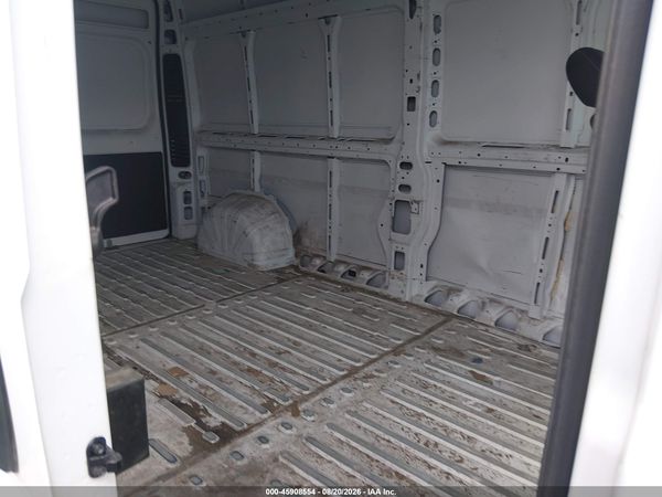 2025 RAM PROMASTER 2500 — I8