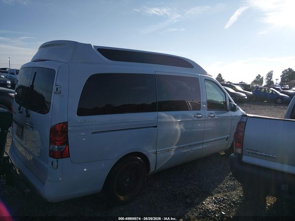 2016 MERCEDES-BENZ METRIS