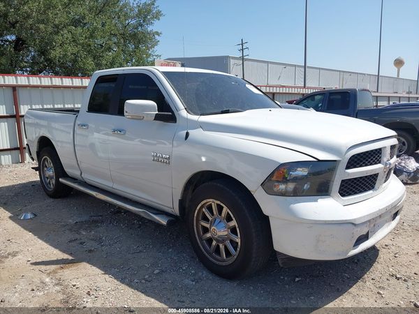 2017 RAM 1500 SLT  4X2 6'4 BOX