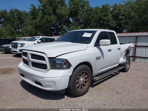 2017 RAM 1500 SLT  4X2 6'4 BOX