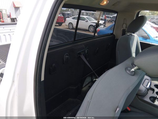 2018 RAM 1500 TRADESMAN  4X2 8' BOX