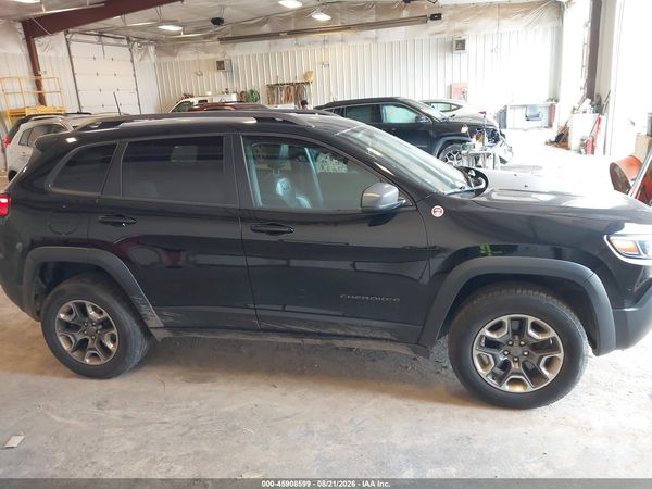 2019 JEEP CHEROKEE TRAILHAWK 4X4