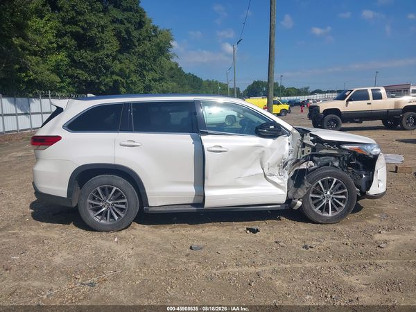 2018 TOYOTA HIGHLANDER XLE