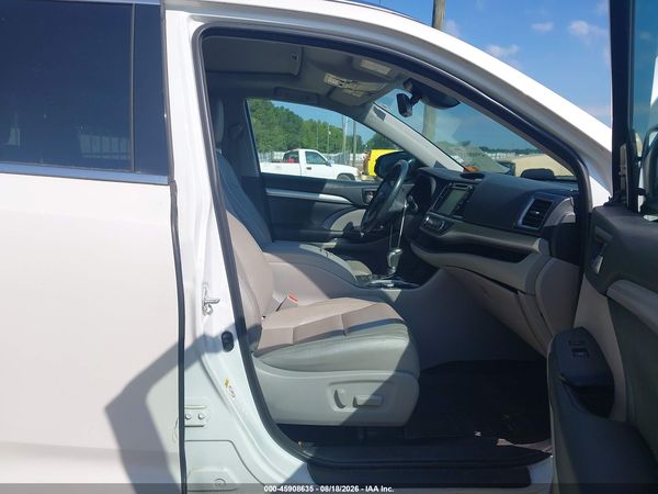 2018 TOYOTA HIGHLANDER XLE