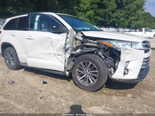 2018 TOYOTA HIGHLANDER XLE