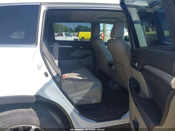 2018 TOYOTA HIGHLANDER XLE