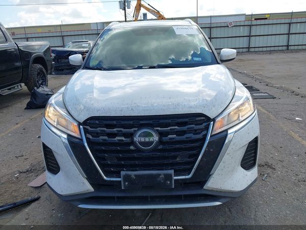 2022 NISSAN KICKS SV XTRONIC CVT