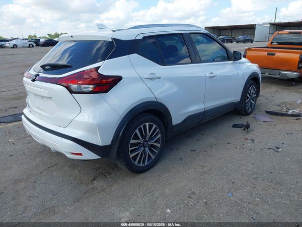 2022 NISSAN KICKS SV XTRONIC CVT