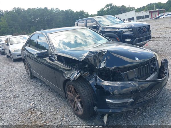 2013 MERCEDES-BENZ C 300 SPORT 4MATIC
