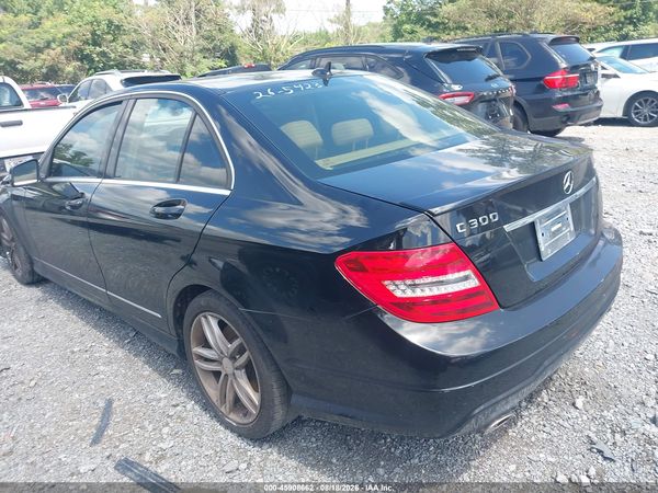 2013 MERCEDES-BENZ C 300 SPORT 4MATIC
