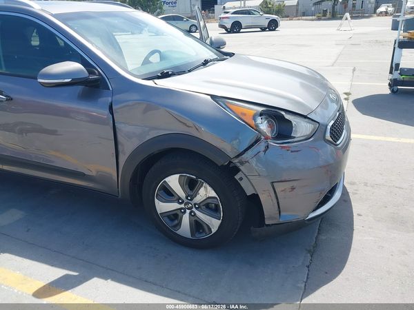 2017 KIA NIRO EX