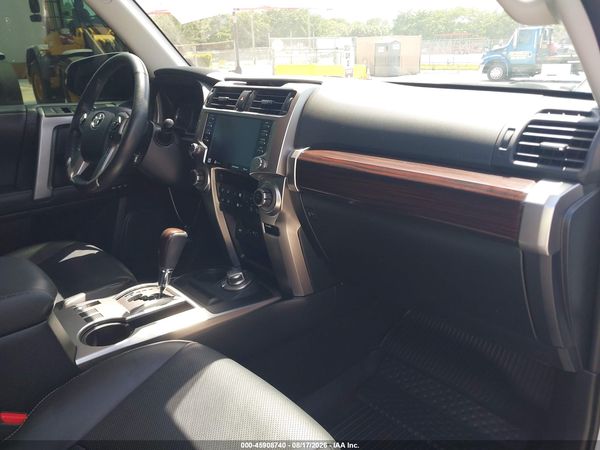 2024 TOYOTA 4RUNNER LIMITED