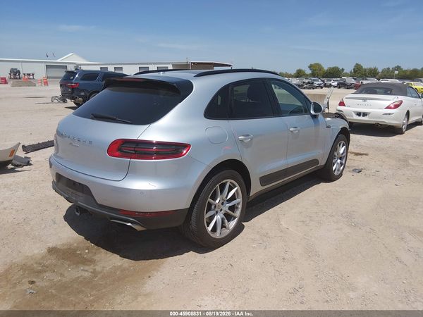2018 PORSCHE MACAN