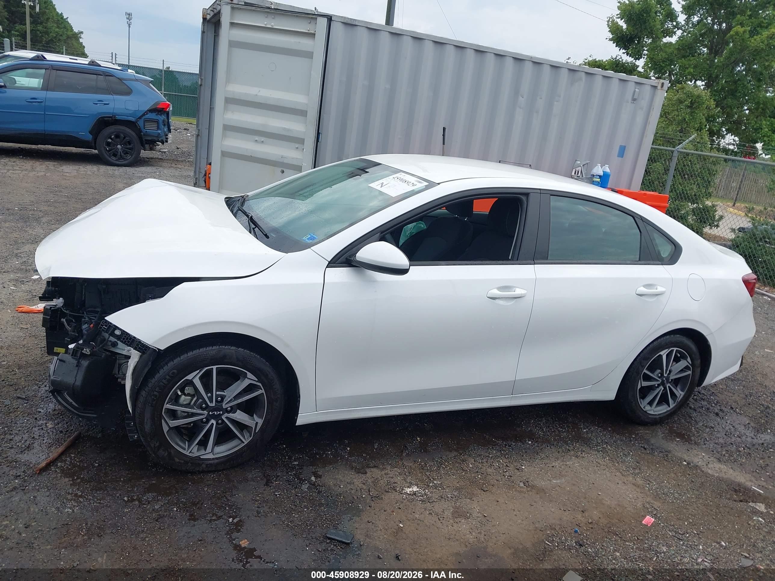 2022 KIA FORTE LXS
