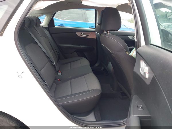 2022 KIA FORTE LXS