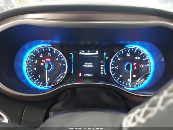 2023 CHRYSLER VOYAGER LX — I7