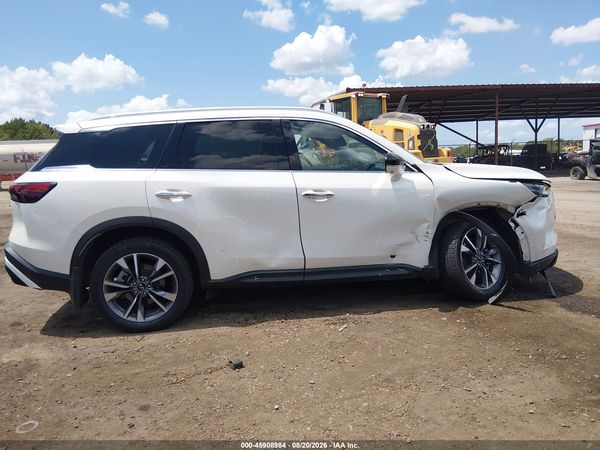 2024 INFINITI QX60 LUXE