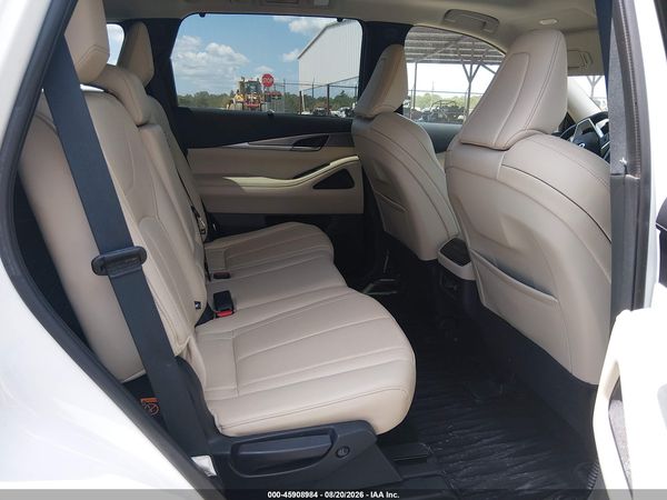 2024 INFINITI QX60 LUXE