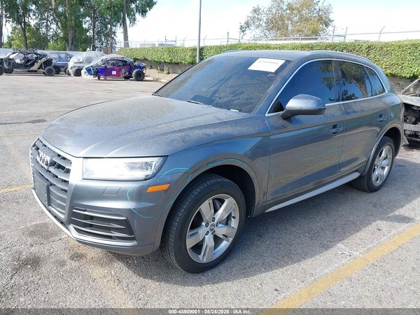 2018 AUDI Q5