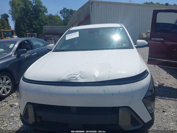 2024 HYUNDAI KONA SE