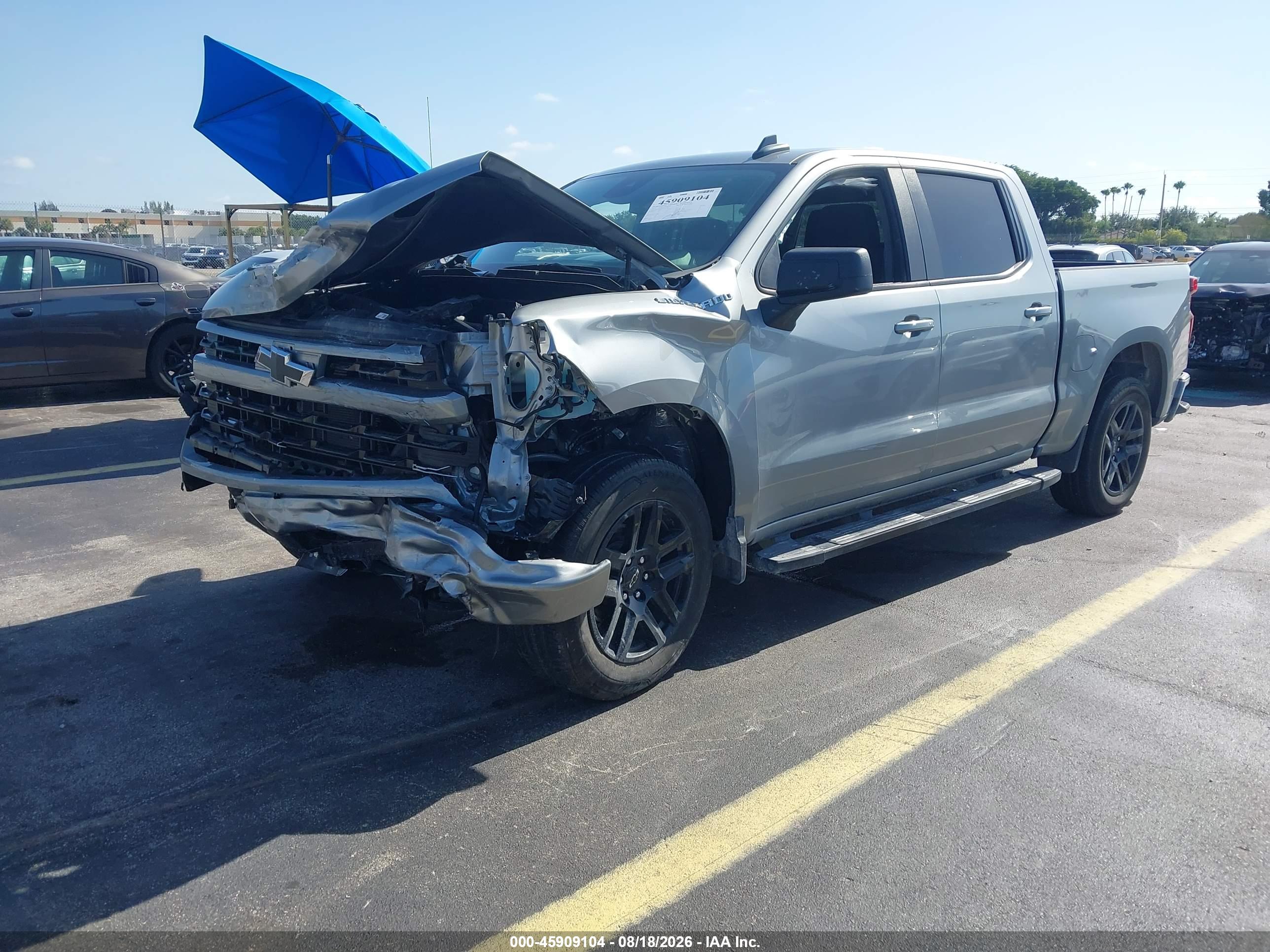 2025 CHEVROLET SILVERADO 1500 2WD  SHORT BED RST — I2