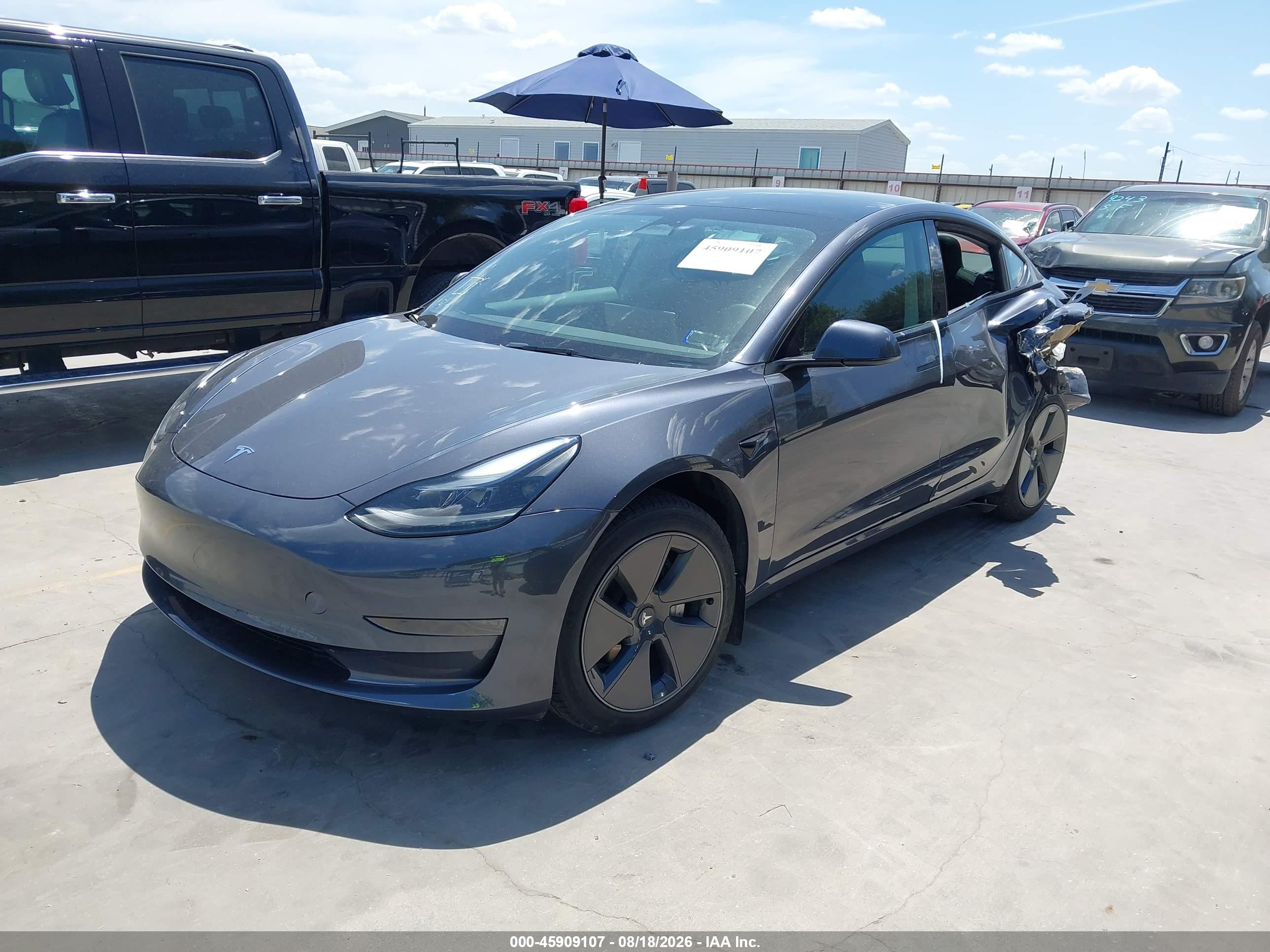 2023 TESLA MODEL 3 REAR-WHEEL DRIVE — I2